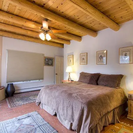 Moonstar Four-Bedroom Holiday Home Holiday home Santa Fe