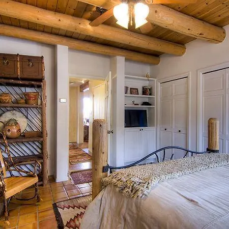 Moonstar Four-Bedroom Holiday Home Santa Fe