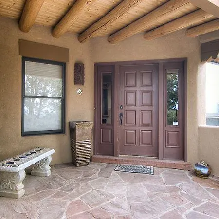 Moonstar Four-Bedroom Holiday Home Holiday home Santa Fe
